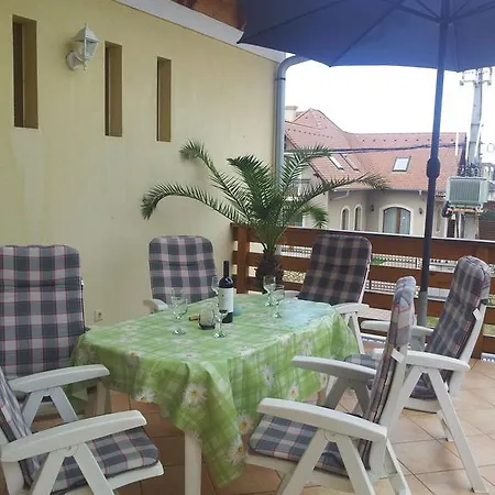 Balazs Apartman Balatonlelle