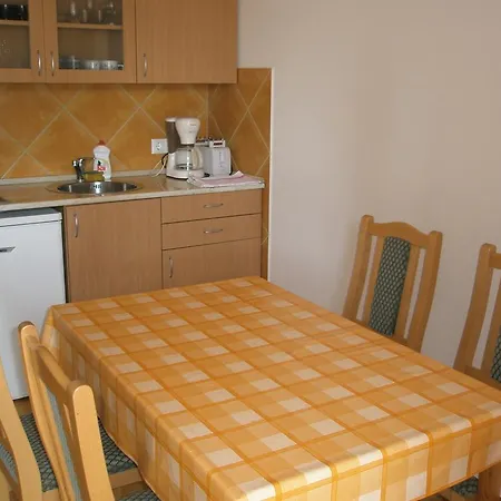 Balazs Apartman * Balatonlelle
