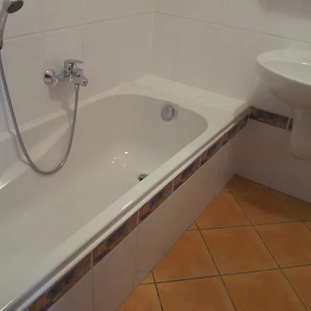 Balazs Apartman Apartment *